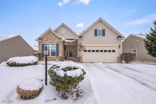 156 Weatherstone Drive, Berea, OH, 44017 | Card Image