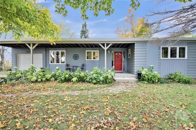 6442 1 St Line Rd, House other with 3 bedrooms, 2 bathrooms and 6 parking in Kars ON | Image 1