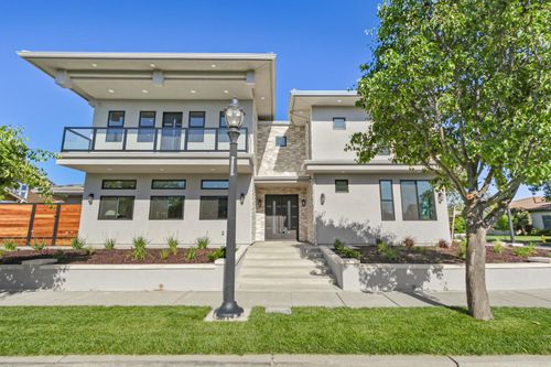 2013 Hampton Place, Woodland, CA, 95776 | Card Image