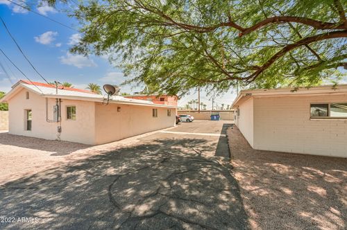 5-3949 E Earll Dr, Phoenix, AZ, 85018-7178 | Card Image