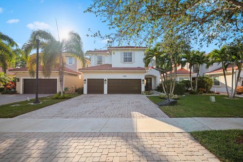 12285 Aviles Cir, Palm Beach Gardens, FL, 33418-8989 | Card Image