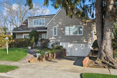 574 Norman Way, Woodmere, NY, 11598-1529 | Card Image