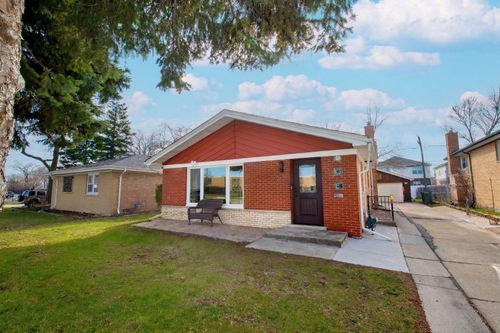 9342 Austin Ave, Oak Lawn, IL, 60453-2226 | Card Image