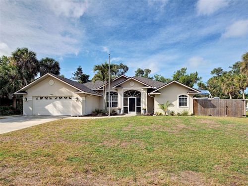 1303 E Gate Dr, VENICE, FL, 34285-7910 | Card Image
