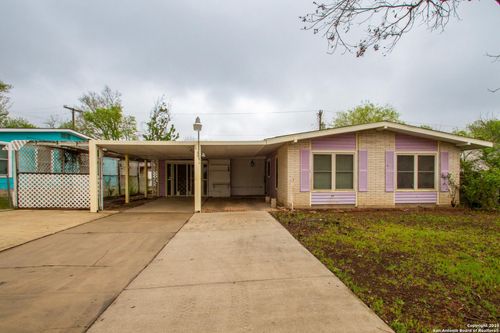111 Cresham Dr, San Antonio, TX, 78218-4216 | Card Image