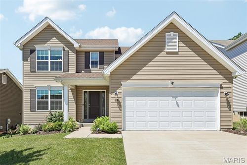 819 Cedar Bluff Way, Fenton, MO, 63026-5545 | Card Image