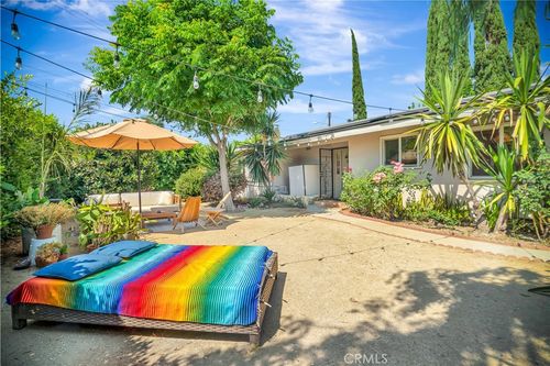 6556 Greenbush Ave, Valley Glen, CA, 91401-1841 | Card Image
