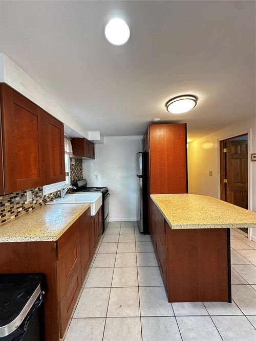 457 Clocks Blvd, Massapequa, NY, 11758-7709 | Card Image