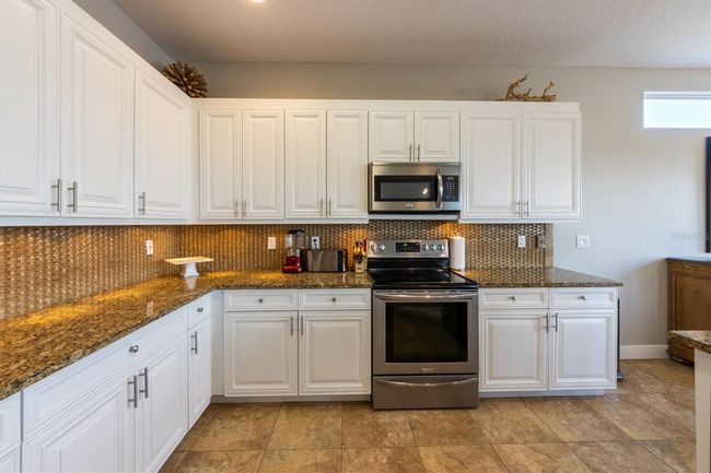100 - 2309 Avenue C, Condo with 3 bedrooms, 2 bathrooms and null parking in BRADENTON BEACH FL | Image 24