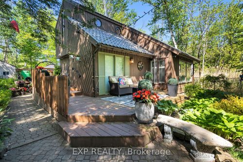 180 Brophy'S Lane, Blue Mountains, ON, L9Y0K3 | Card Image