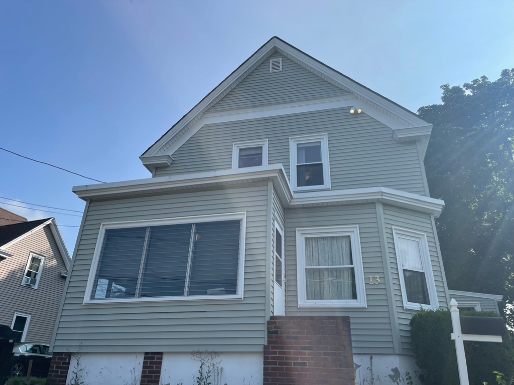 Webb St, Methuen, MA 01844