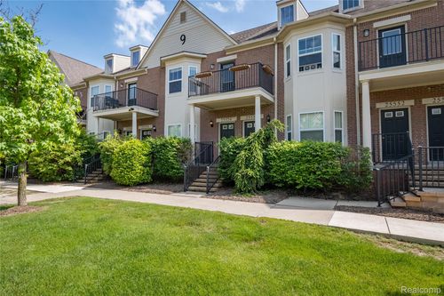 25556 Portico Ln, Novi, MI, 48375-1860 | Card Image