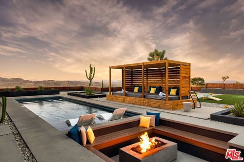 7217 Juniper Rd, Joshua Tree, CA, 92252-3065 | Card Image