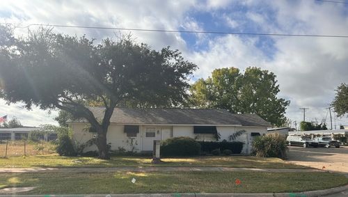 150 Bellaire Blvd, Lewisville, TX, 75067-6300 | Card Image