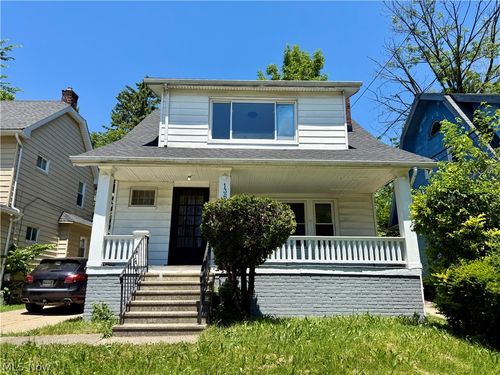 13625 Cranwood Dr, Garfield Heights, OH, 44105-6817 | Card Image