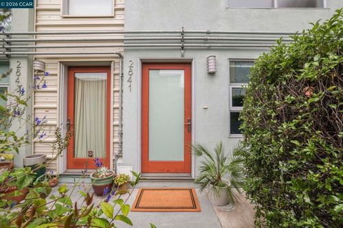 2841 7th St, Berkeley, CA, 94710-2702 | Card Image