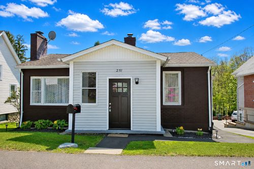 251 Riverside St, Watertown, CT, 06779-1539 | Card Image