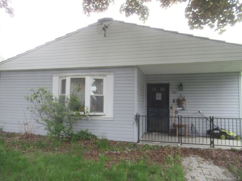 1 Hampton Pl, Newburgh, NY, 12550-3136 | Card Image