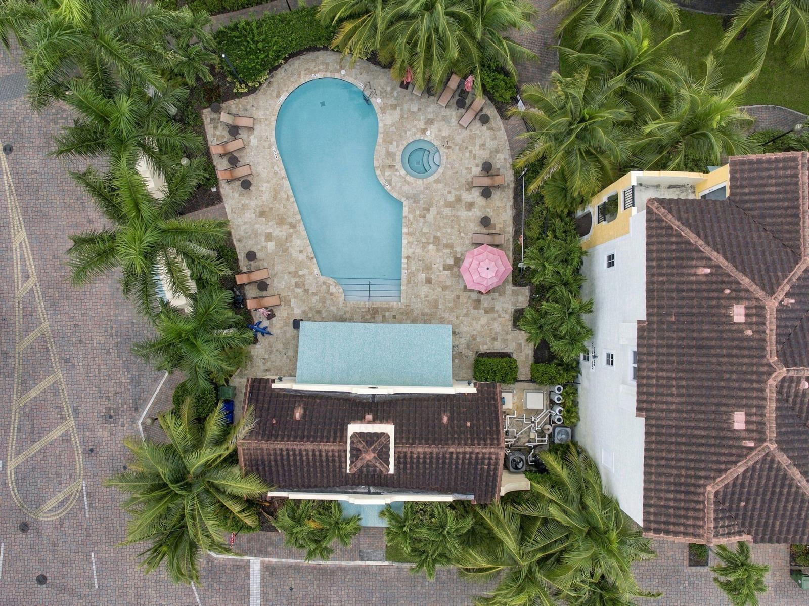 Residential in Pembroke Pines 5