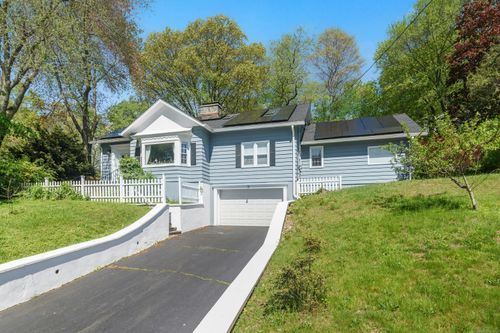 564 Fairfield Woods Rd, Fairfield, CT, 06825-2719 | Card Image