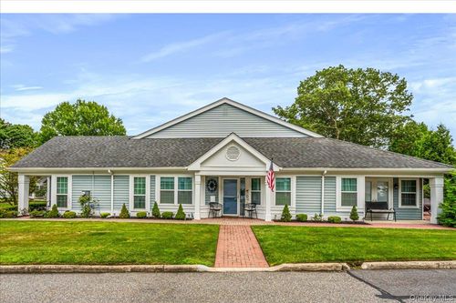 1 Huntington Ct, Ridge, NY, 11961-1624 | Card Image