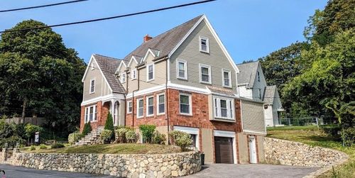 43 Brunswick Rd, Arlington, MA, 02476-8007 | Card Image