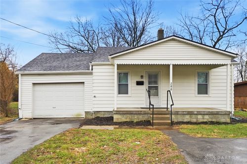 200 N 1st St, Trenton, OH, 45067-1366 | Card Image