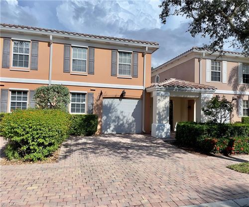 5601 Cove Cir, NAPLES, FL, 34119-9531 | Card Image