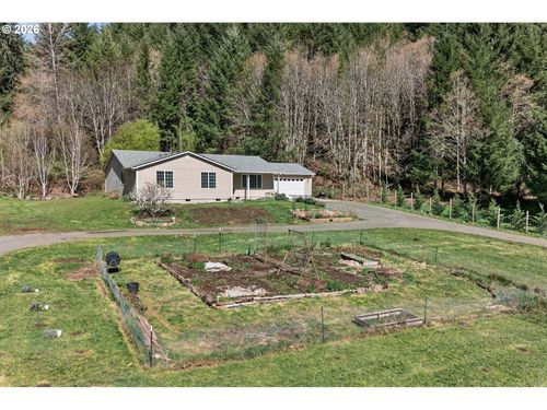 11616 Lewis River Rd, Ariel, WA, 98603-9742 | Card Image