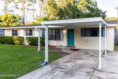 2233 La Valle Dr, Jacksonville, FL, 32210-2418 | Card Image