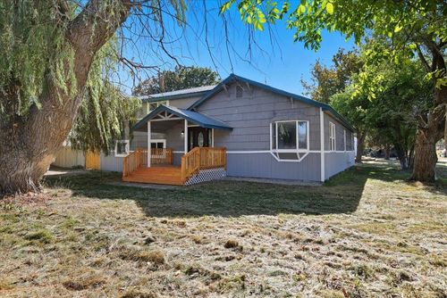 204 E Campbell St, Medical Lake, WA, 99022-5035 | Card Image