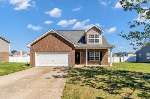 704 Silverhill Dr, Murfreesboro, TN, 37129-3984 | Card Image