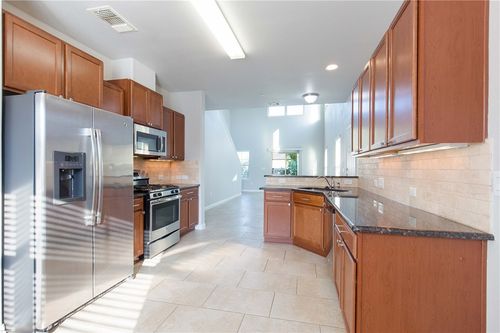 2104-1620 Bryant Dr, Round Rock, TX, 78664-3607 | Card Image