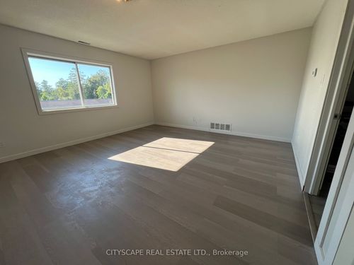 2-207 Main St, Wasaga Beach, ON, L9Z2L3 | Card Image
