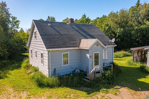 24 N Pioneer Rd, Ely, MN, 55731 | Card Image