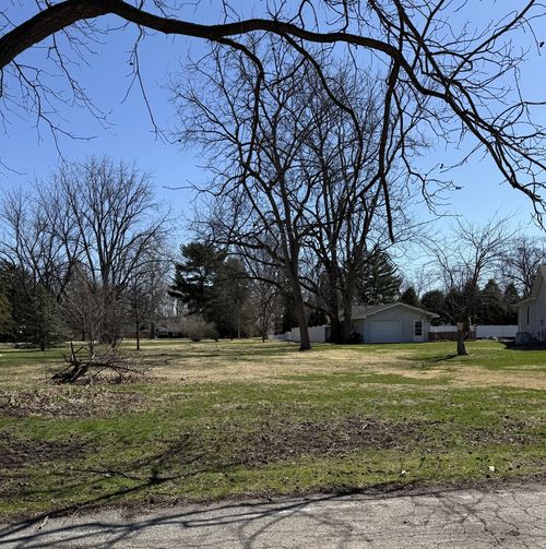 Commonly Known As Washington & 9th Street, Sandwich, IL, 60548 | Card Image