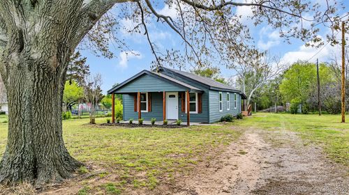 2615 Rancho Ln, Ardmore, OK, 73401-9248 | Card Image