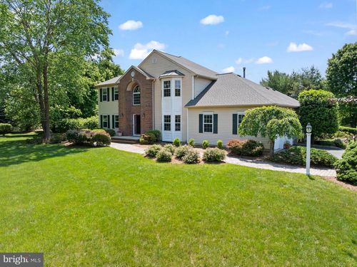 1 Yeger Dr, Allentown, NJ, 08501-2022 | Card Image