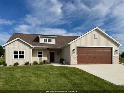 N1737 Red Cardinal Drive, Greenville, WI, 54942 | Card Image