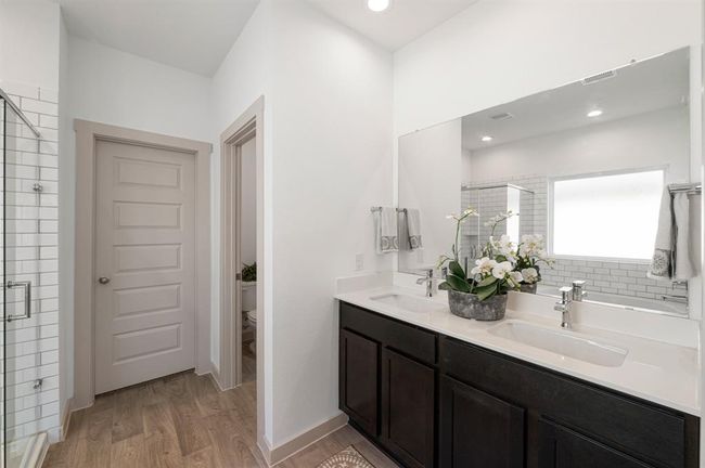 31 Desert Spring Ln, House other with 4 bedrooms, 3 bathrooms and null parking in Manvel TX | Image 11