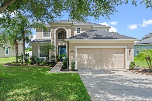 594 Hernando Pl, Clermont, FL, 34715-8068 | Card Image