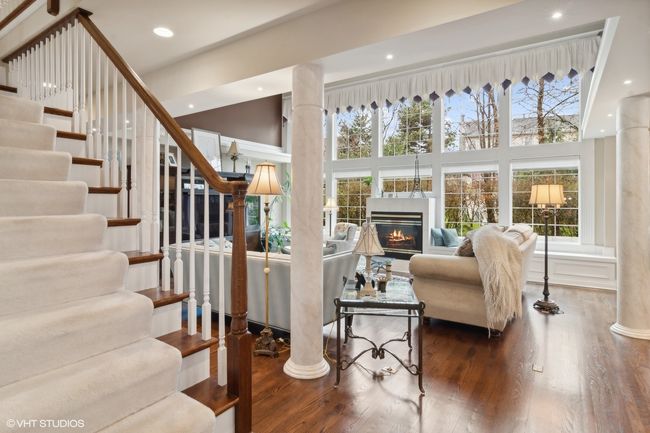 2919 Beth Ln, House other with 5 bedrooms, 4 bathrooms and 3 parking in Naperville IL | Image 14