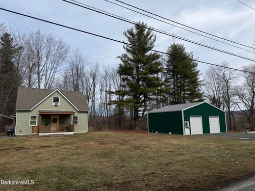 25 Grand Ave, Pittsfield, MA, 01201 | Card Image