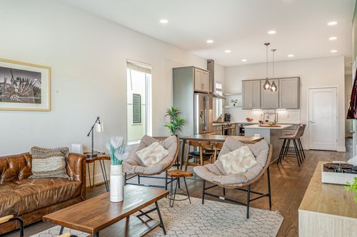 a-115 Elmhurst Ave, Nashville, TN, 37207-5043 | Card Image