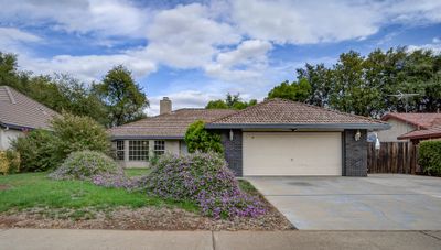 3685 Sunwood Drive, House other with 3 bedrooms, 2 bathrooms and null parking in Redding CA | Image 1