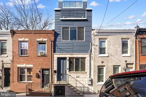 2329 Gerritt St, PHILADELPHIA, PA, 19146-4106 | Card Image