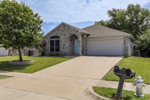 1230 Misty Dr, Midlothian, TX, 76065-5036 | Card Image
