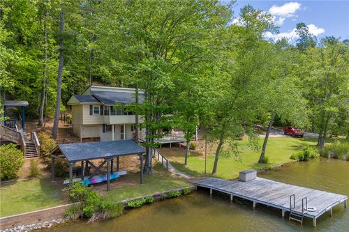 619 Crossland Creek Ct, Tamassee, SC, 29686-2108 | Card Image