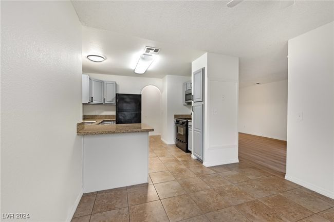 1227 - 2200 S Fort Apache Rd, Condo with 3 bedrooms, 2 bathrooms and null parking in Las Vegas NV | Image 11