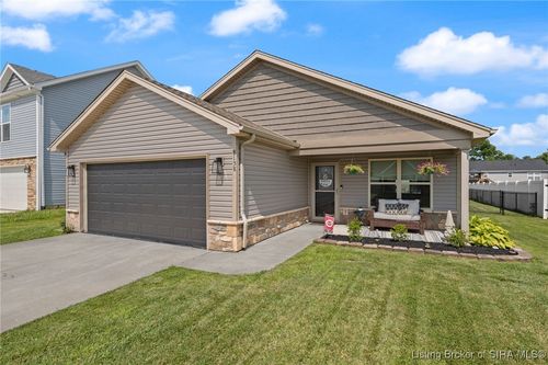 8158 Wagner Ave Ne, New Salisbury, IN, 47161-7763 | Card Image